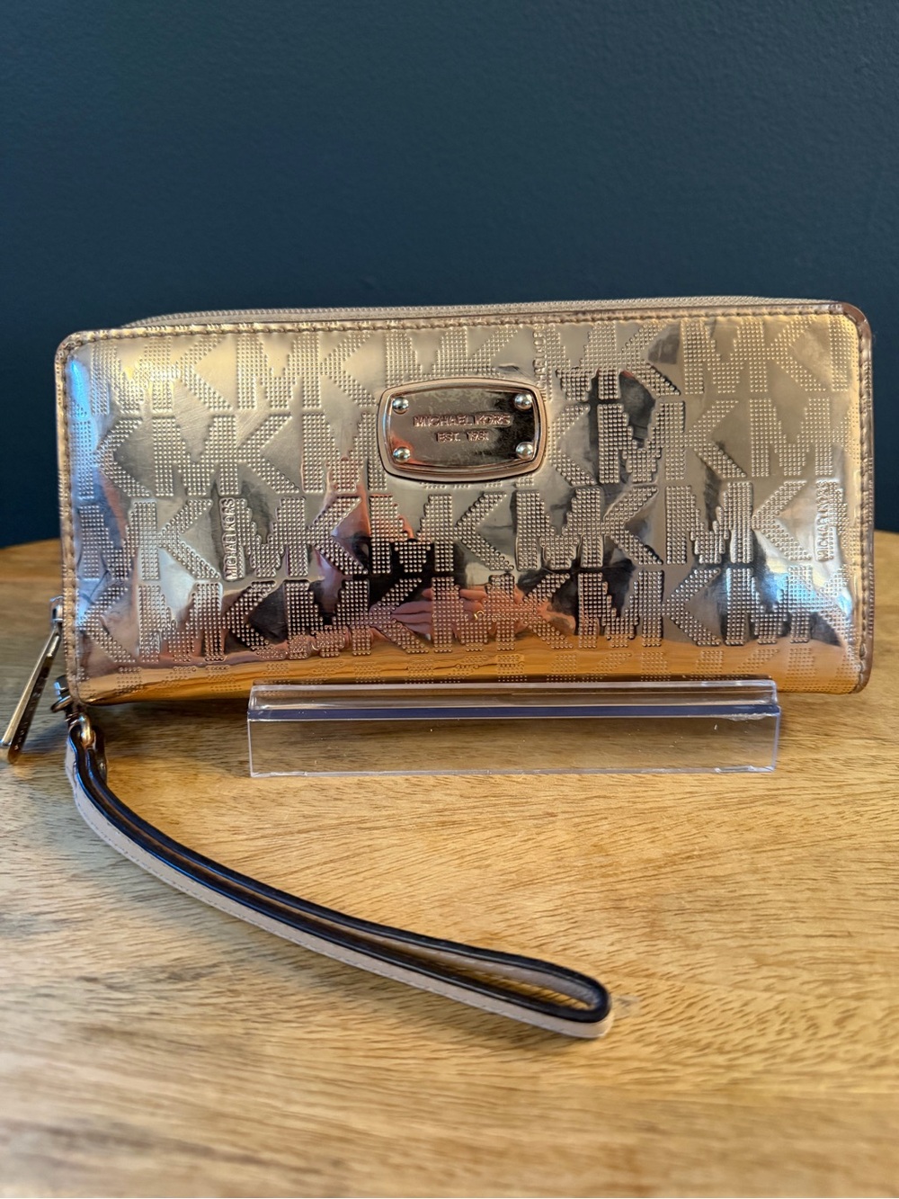 Michael Kors Rose Gold Metallic Wallet Wristlet